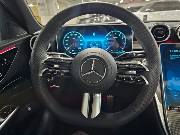 Mercedes C-class | 2024